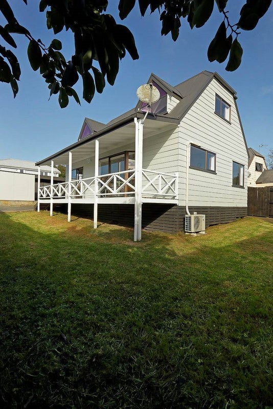 1/24 Archibald Road, Kelston, Auckland - Carousel 2