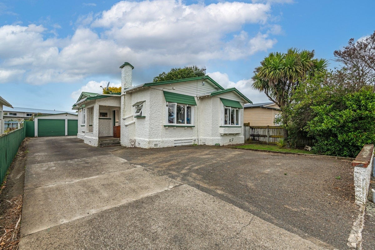 7 Marne Street, Hokowhitu, Palmerston North - Carousel 1