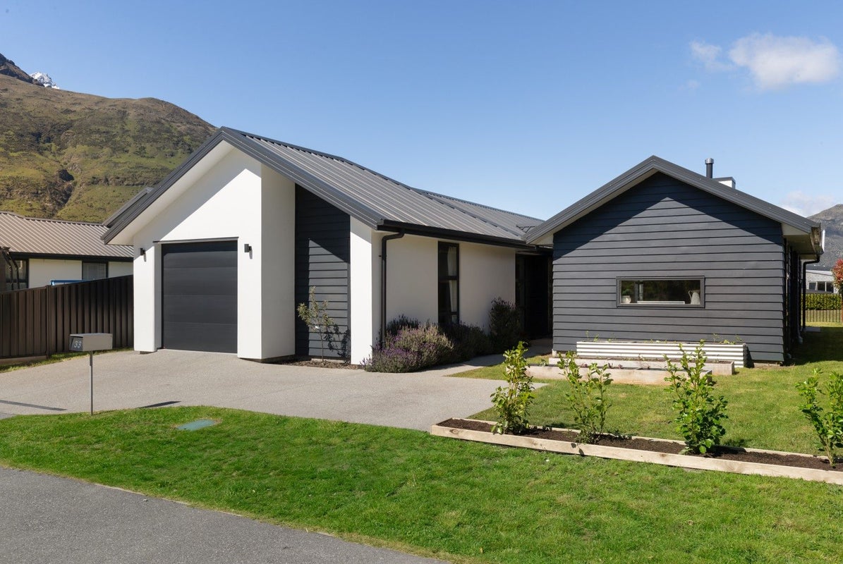 33 Peterley Road, Lower Shotover, Queenstown - Carousel 1