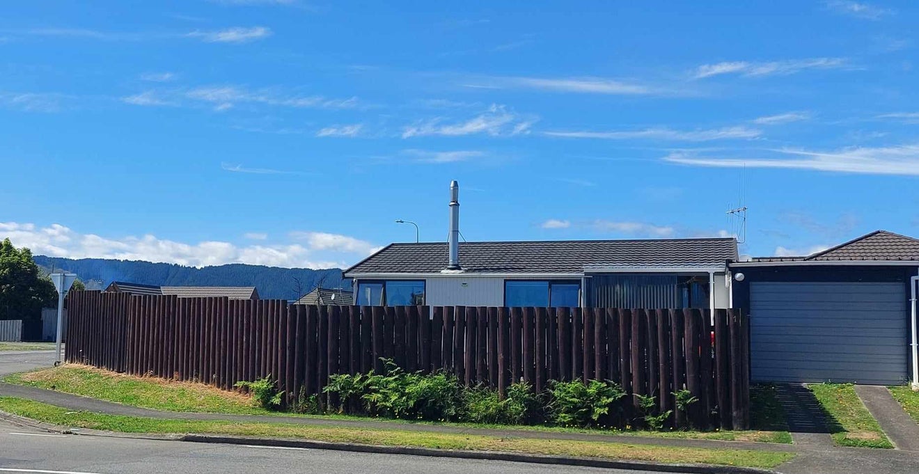 1 PERTH ST, Horowhenua, Levin - Carousel 17
