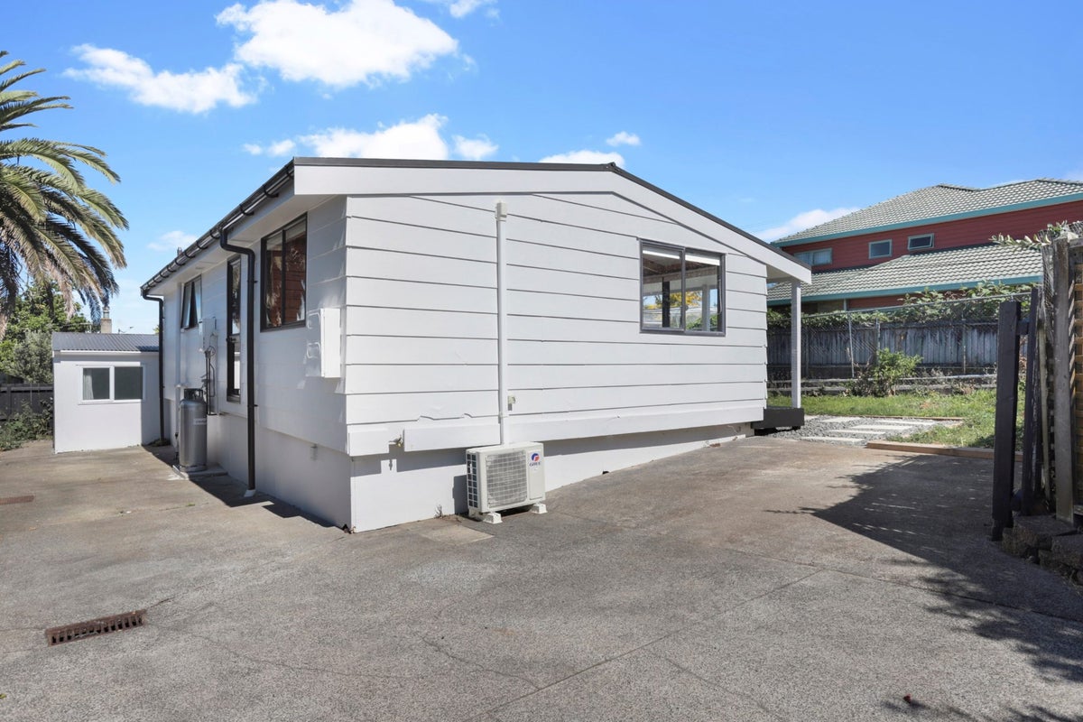 34B Haughey Avenue, Three Kings, Auckland - Carousel 12