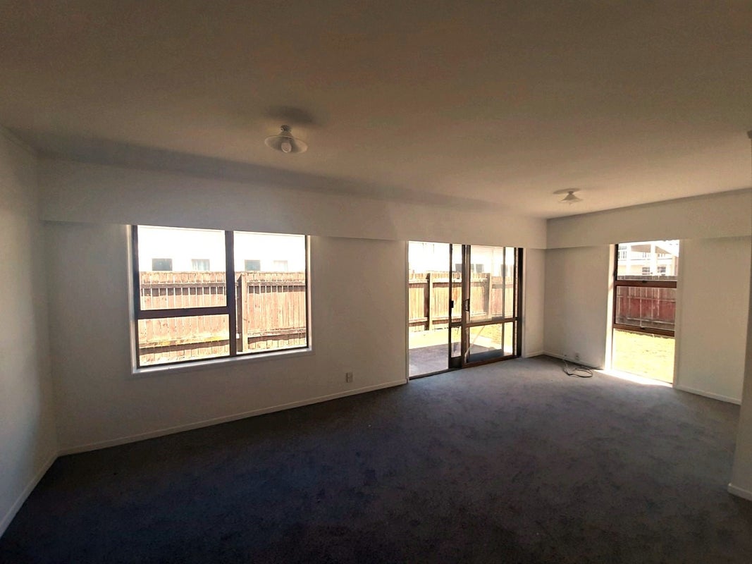 3/560 Great South Road, Papatoetoe, Auckland - Carousel 2