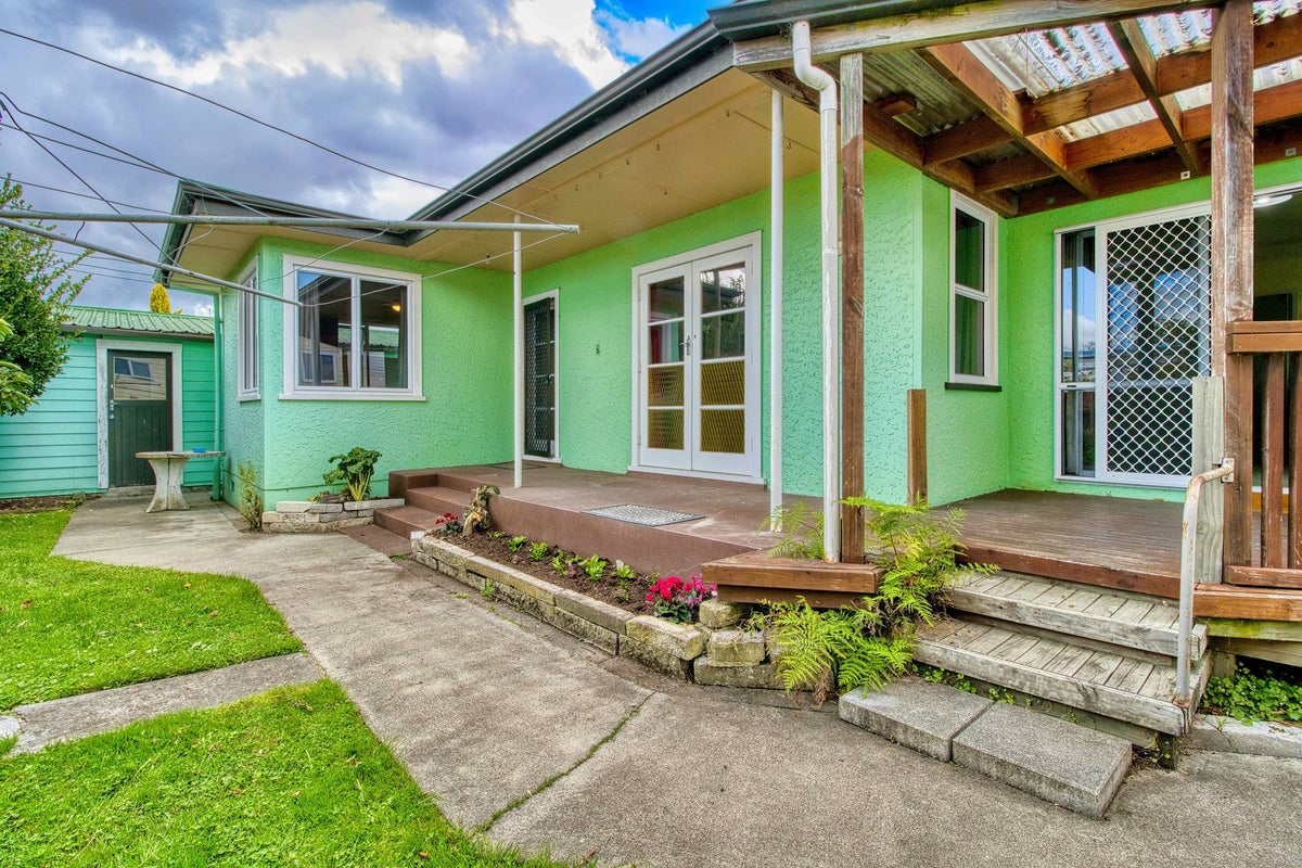 404A Windsor Avenue, Parkvale, Hastings - Carousel 1
