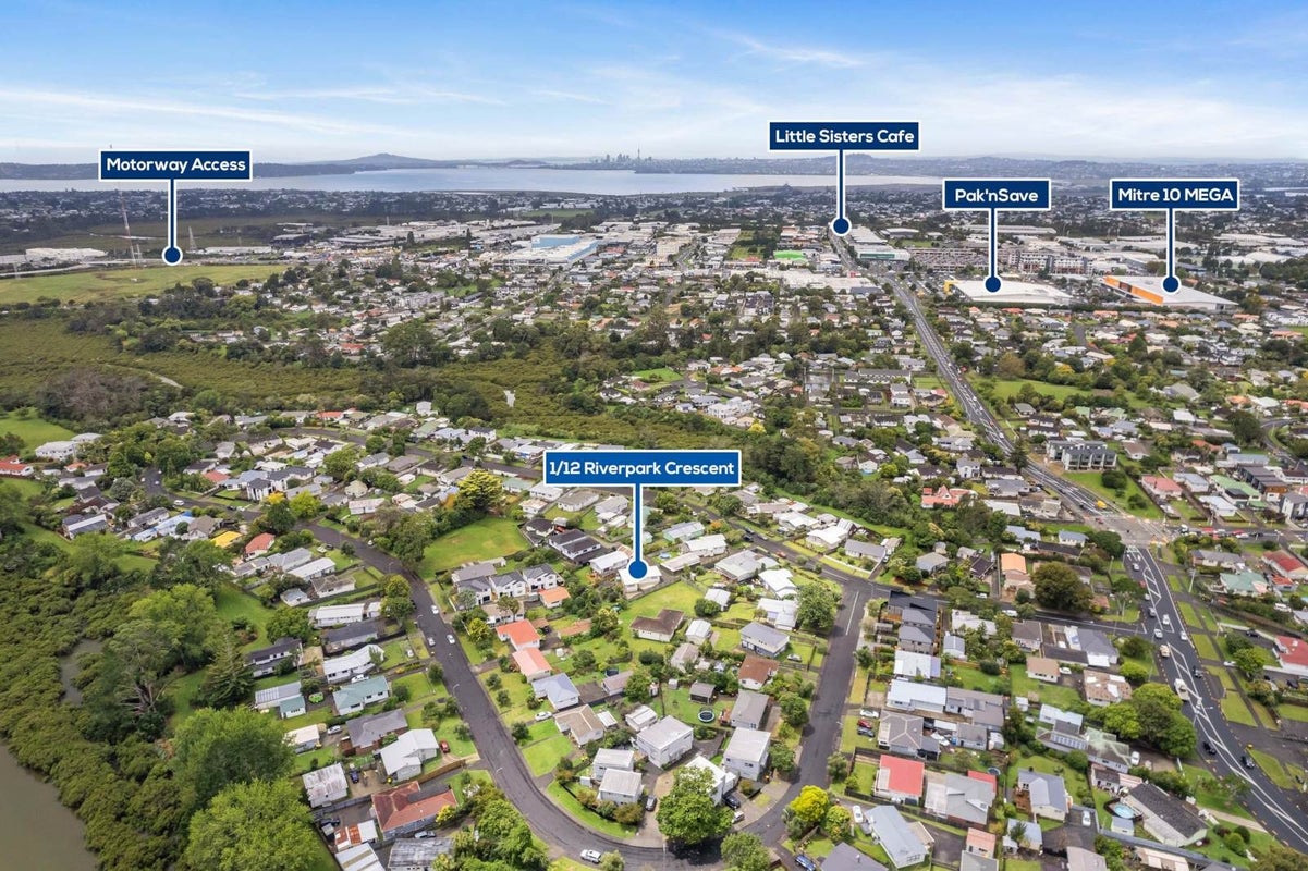 1/12 Riverpark Crescent, Henderson, Auckland - Carousel 18