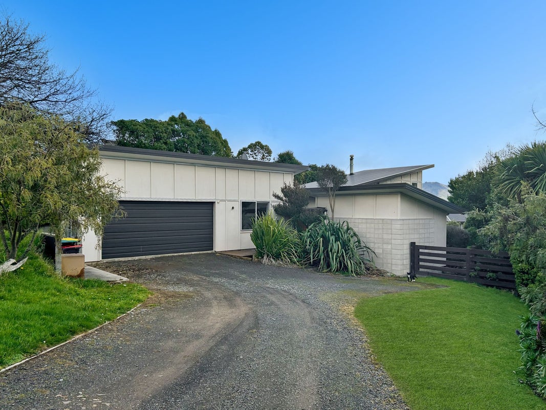 13 Stoddart Terrace, Diamond Harbour, Lyttelton - Carousel 16