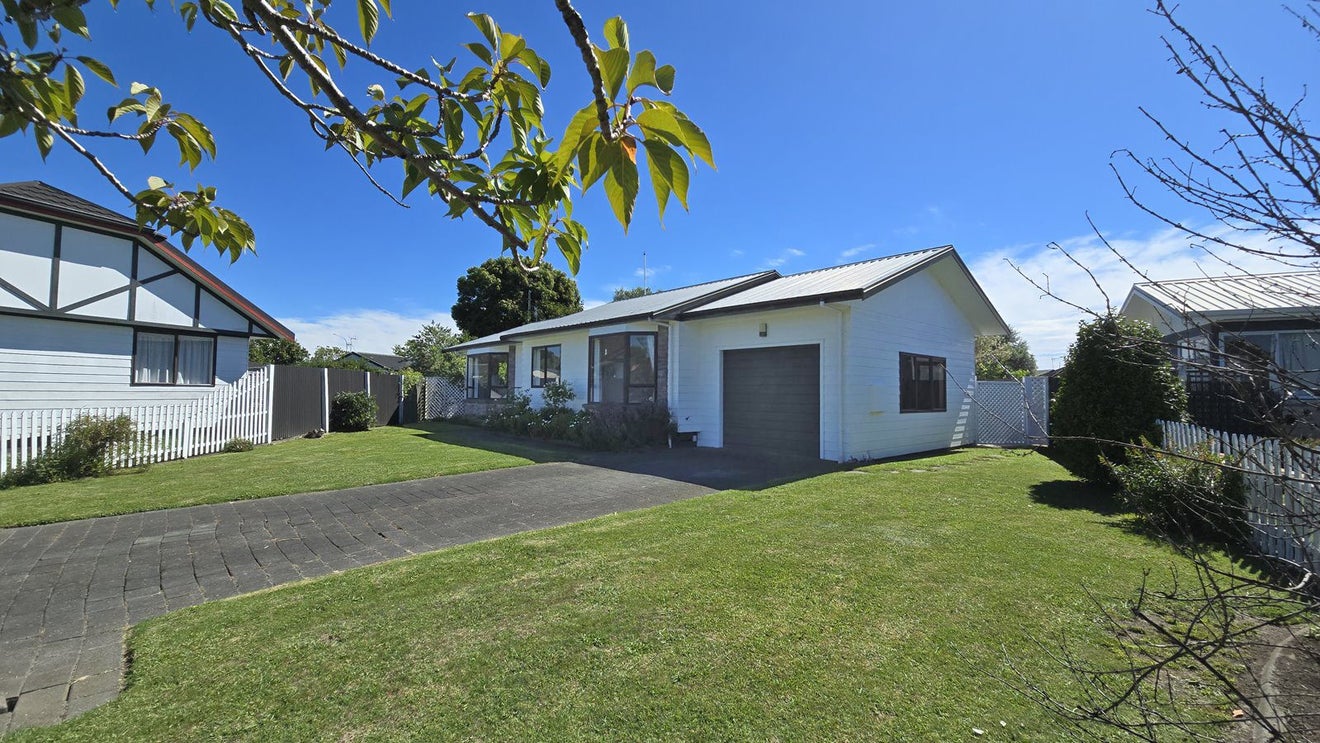 36 Whiting Crescent, Greenmeadows, Napier - Carousel 18