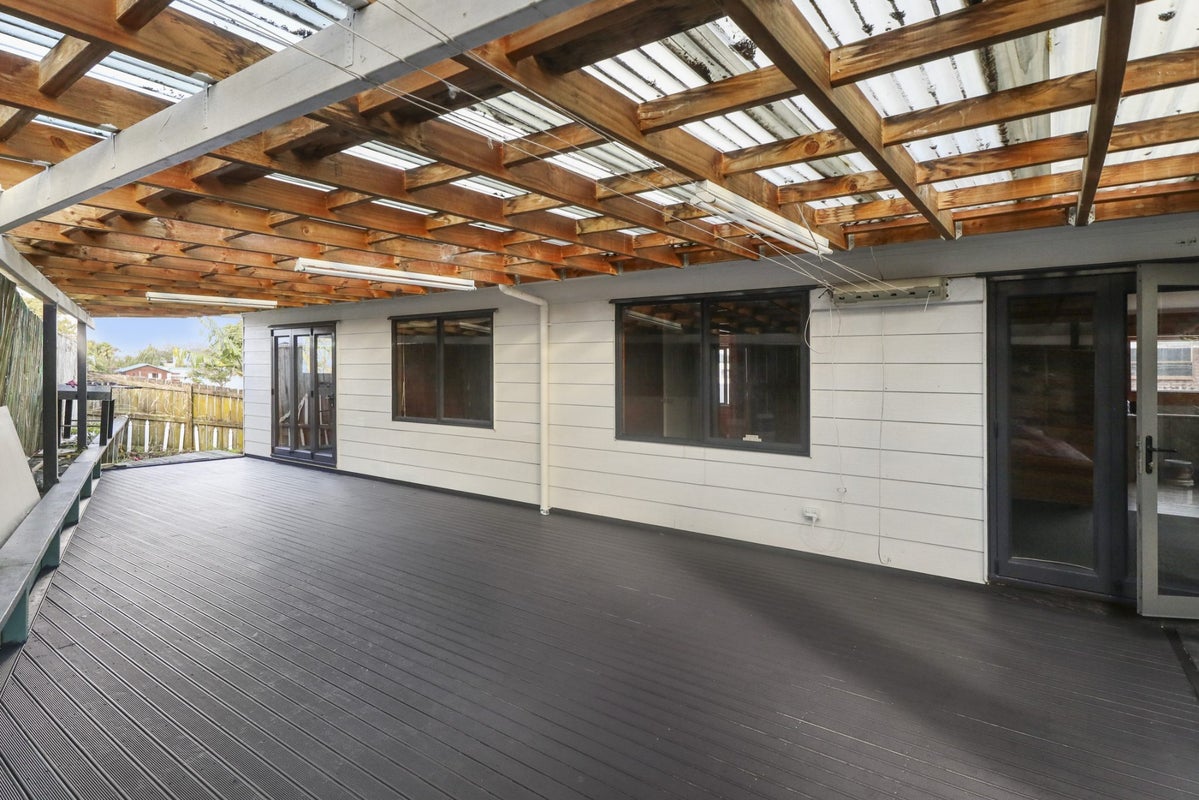 2/5 Frances Street, Manurewa, Auckland - Carousel 14