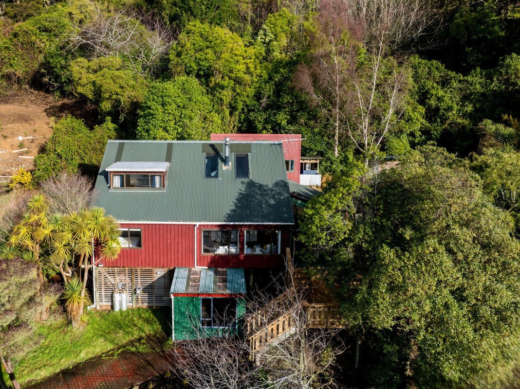 12 Melrose Street, Portobello, Dunedin - Carousel 33
