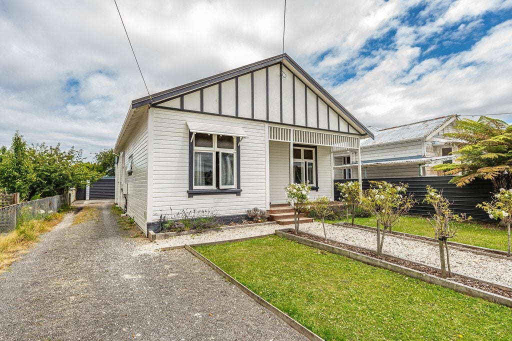 12 White Street, Whanganui East, Whanganui - Carousel 1