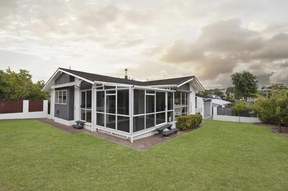 4 Newcastle Road, Dinsdale, Hamilton - Carousel 2
