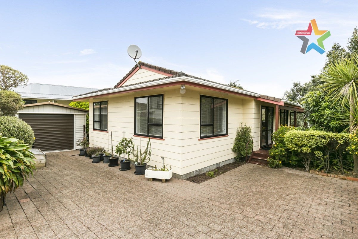 250A Mitchell Street, Brooklyn, Wellington - Carousel 1