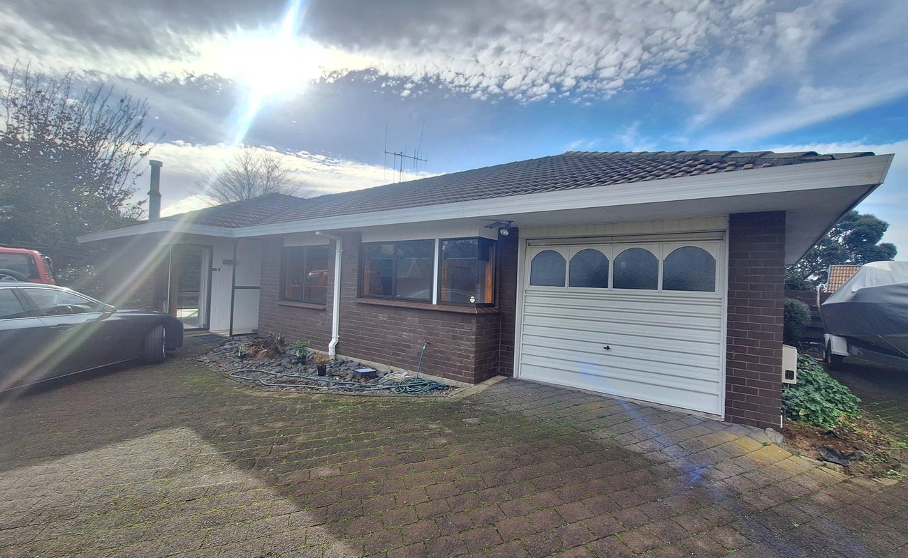 38B Clivedene Street, Matua, Tauranga - Carousel 2