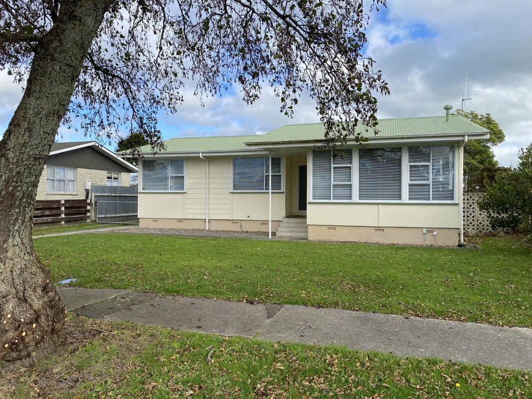 23 Monowai Place, Westbrook, Palmerston North - Carousel 1
