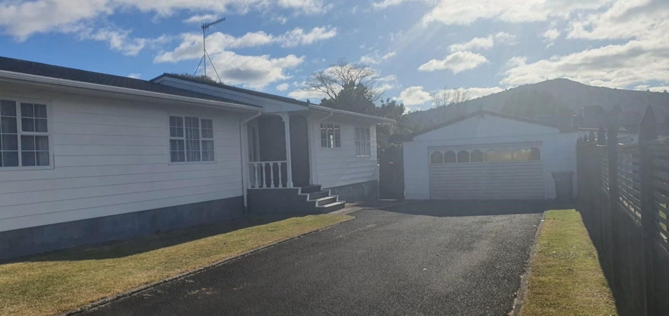 323 Malfroy Road, Pomare, Rotorua - Carousel 1