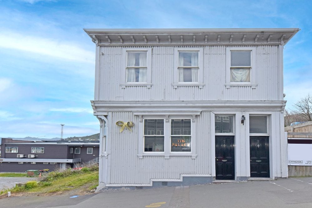 13B Oxford Street, East Gore, Gore - Carousel 1