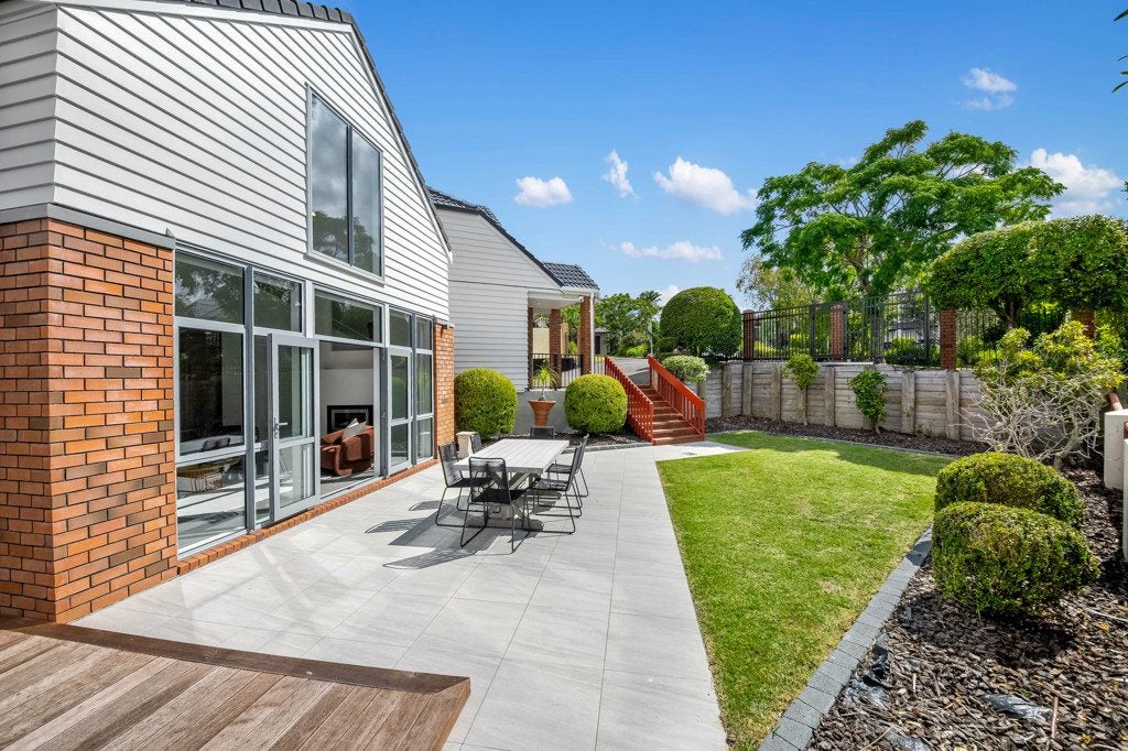 10 Heritage Rise, St Heliers, Auckland - Carousel 1