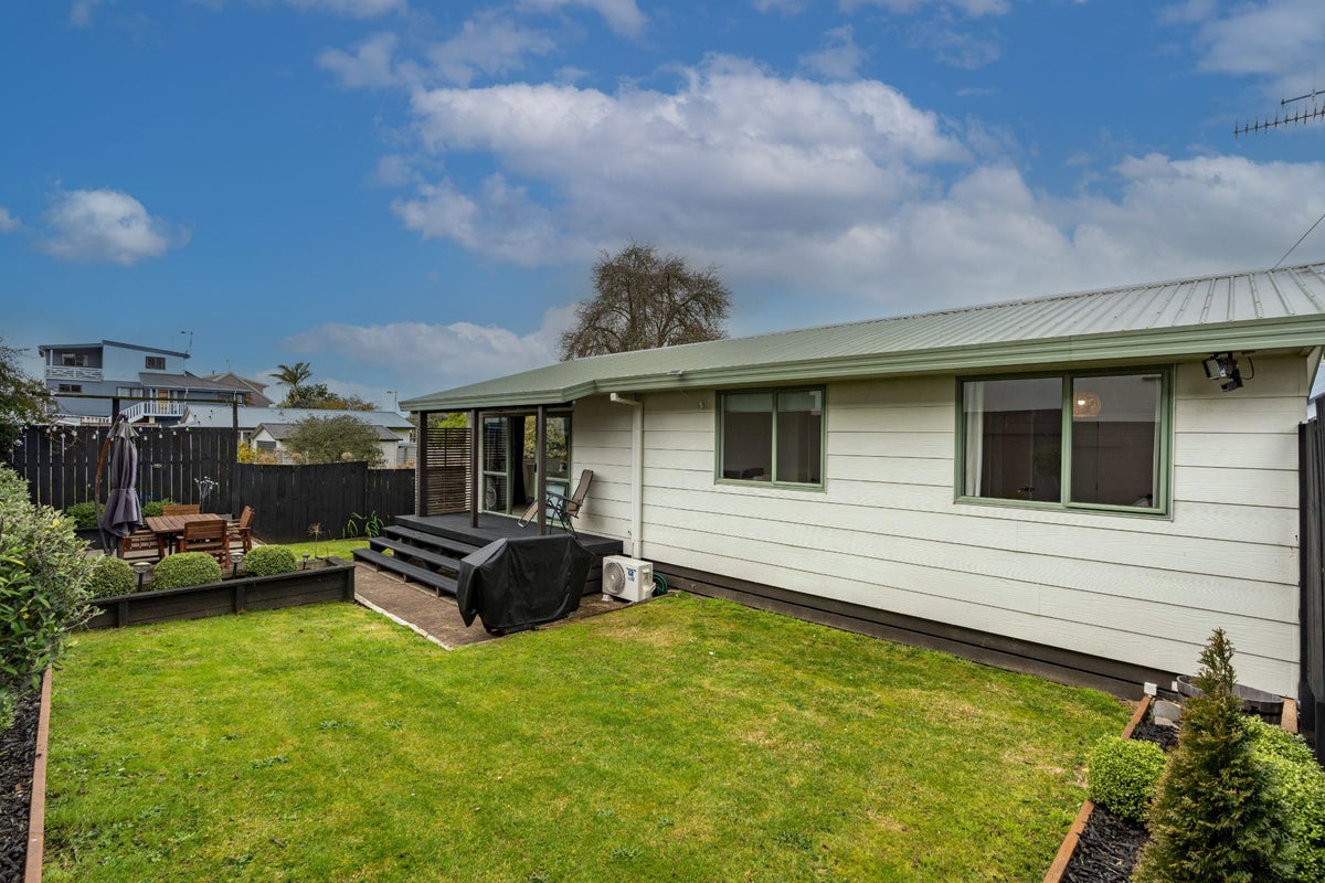 39B Windsor Road, Maeroa, Hamilton - Carousel 1