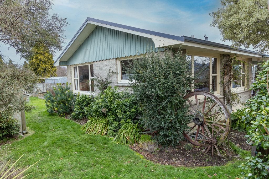 13 Cambridge Terrace, East Gore, Gore - Carousel 2