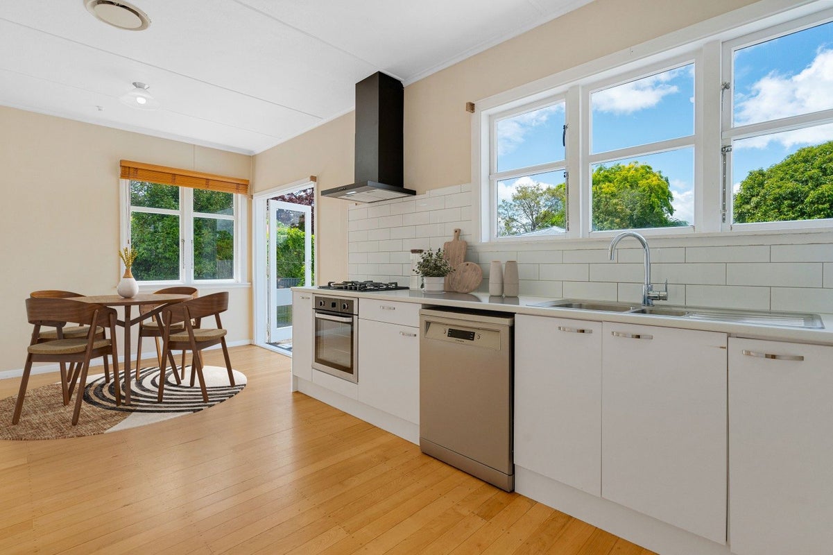 95 Herbert Street, Masterton - Carousel 2