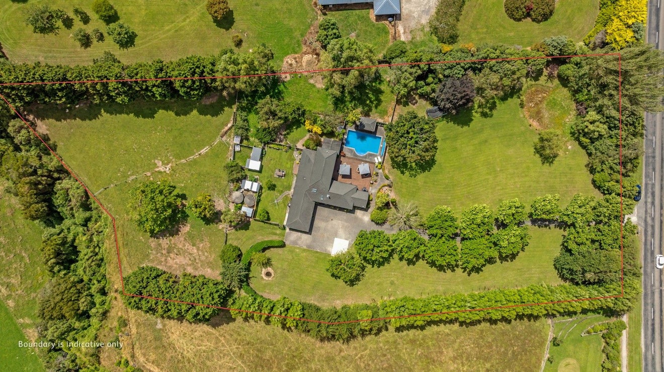 52 Turitea Road, Fitzherbert, Palmerston North - Carousel 40