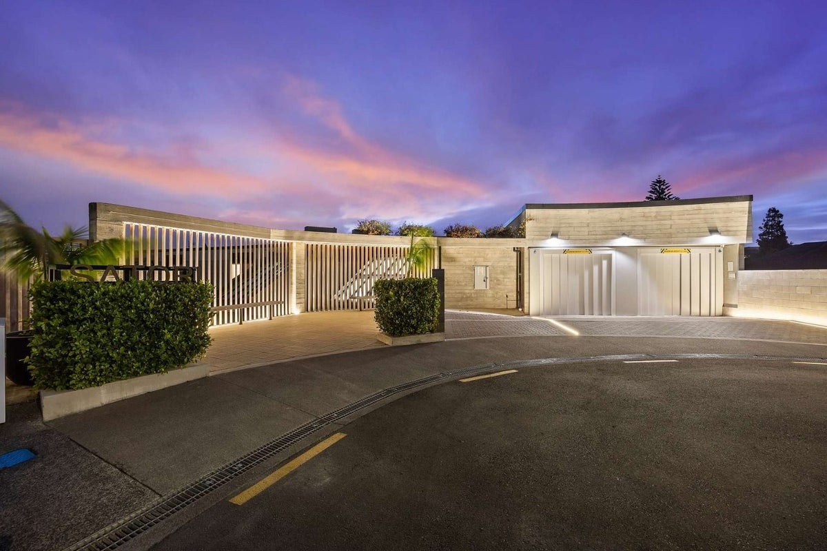 302/27 Grace Street, Orakei, Auckland - Carousel 22