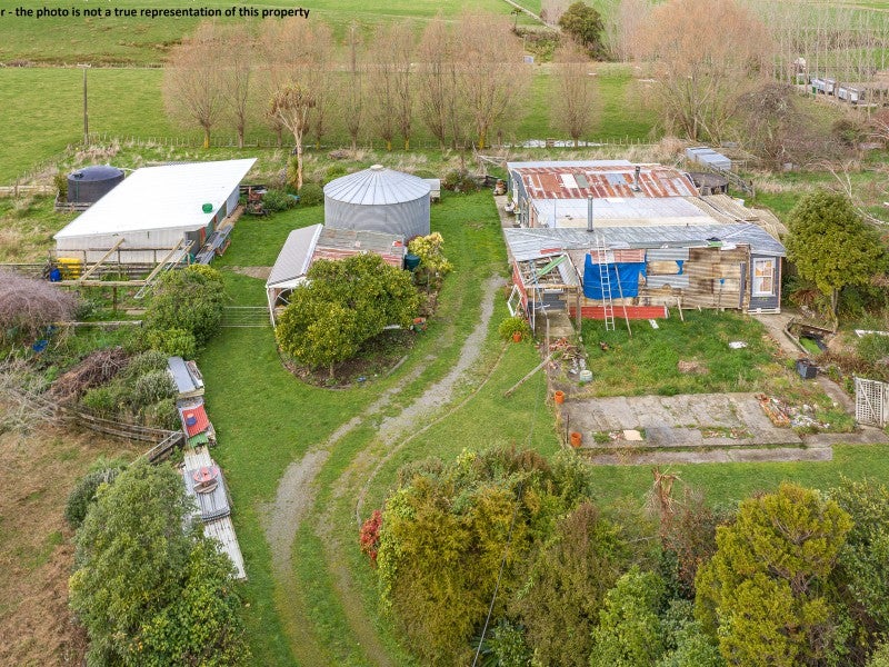 440 Leedstown Road, Hunterville - Carousel 1