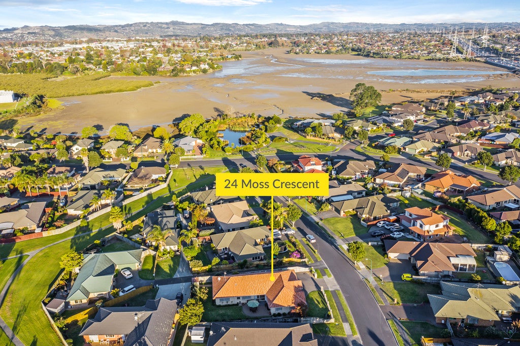 24 Moss Crescent, Takanini, Auckland - Carousel 20