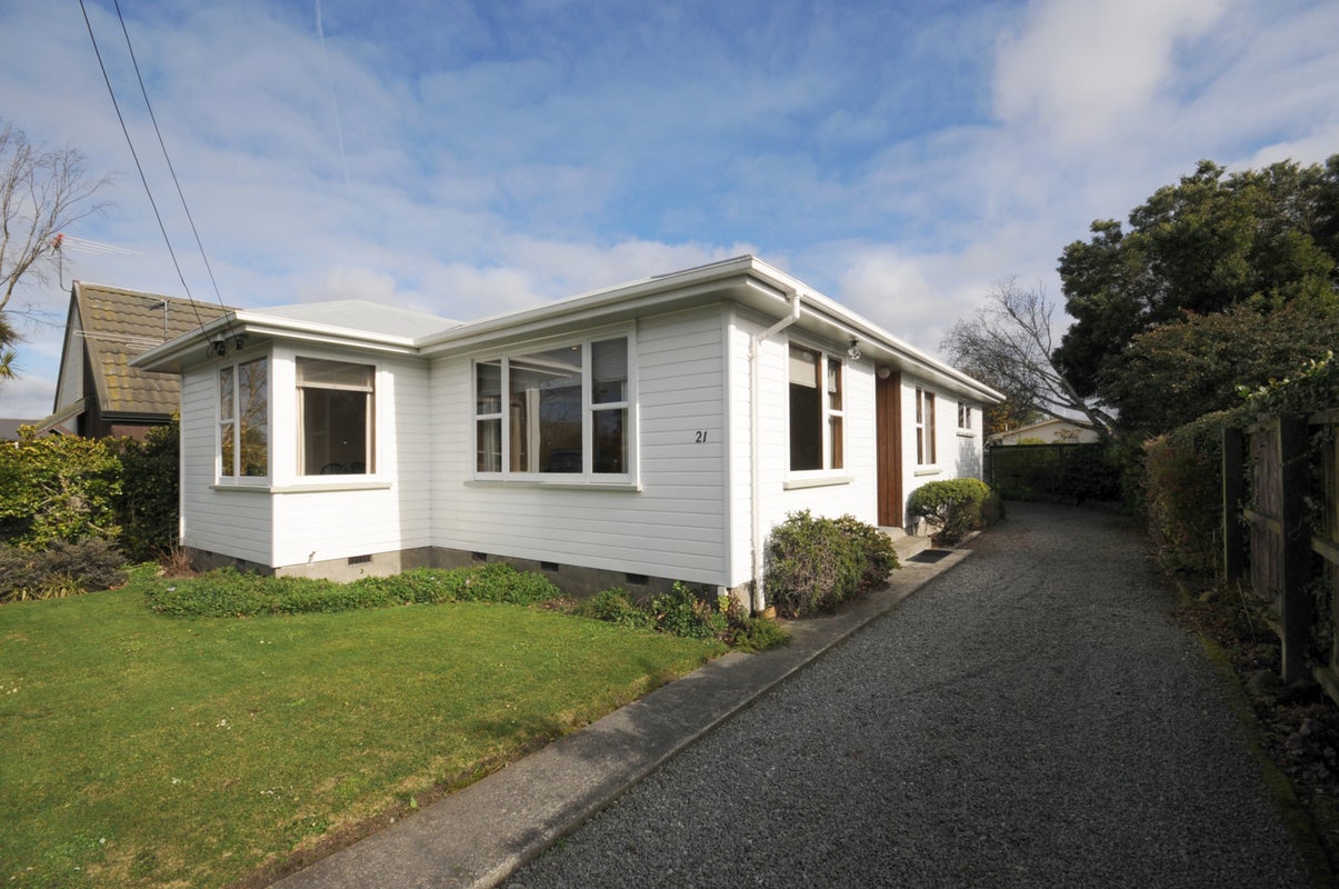 21 Trafalgar Street, St Albans, Christchurch - Carousel 1