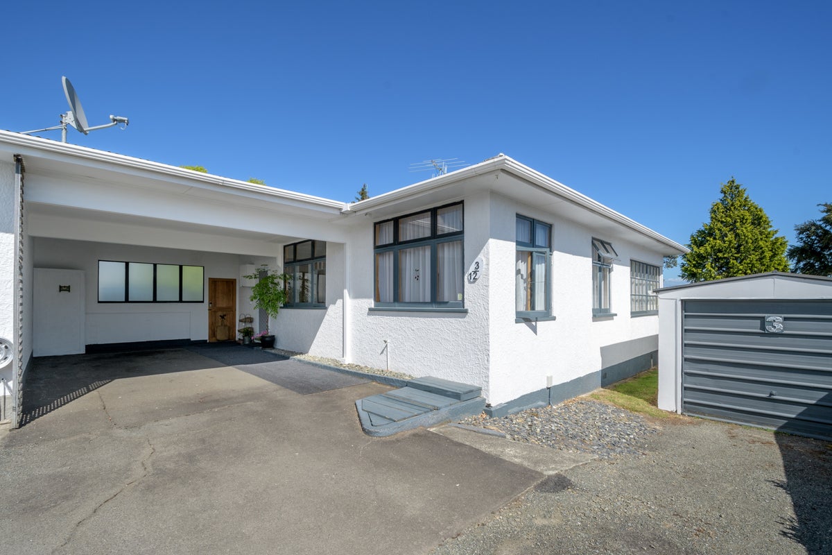 3/12 Golf Road, Tahunanui, Nelson - Carousel 2