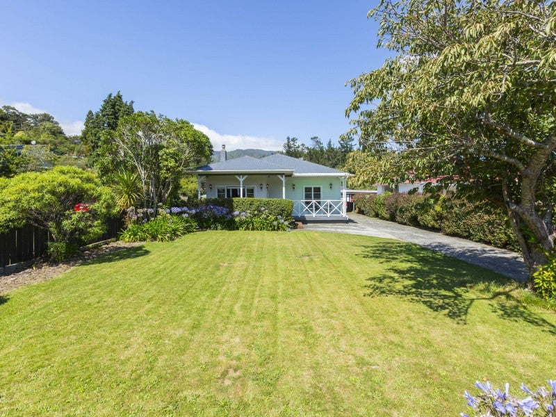 80 Plateau Road, Te Marua, Upper Hutt - Carousel 1