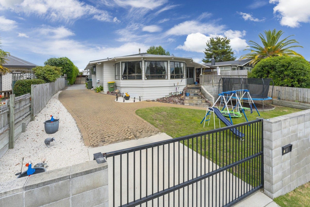 181 Tauhara Road, Tauhara, Taupo - Carousel 1