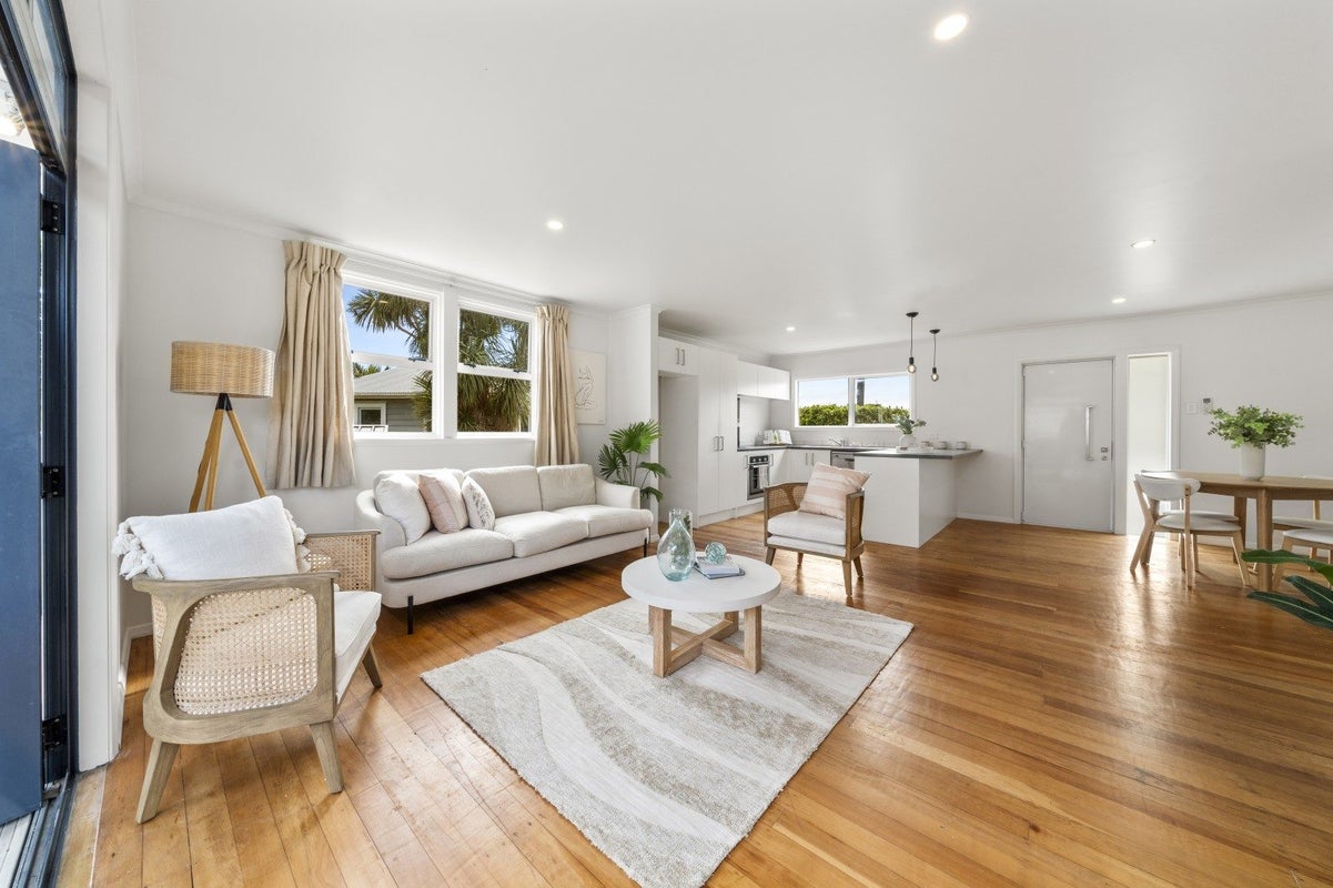 23 Bedford Street, Fitzroy, New Plymouth - Carousel 1