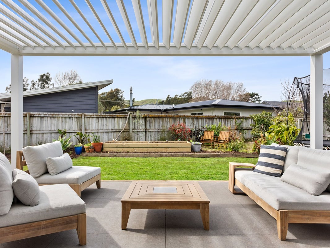 6 Hamilton Drive, Wainui, Gisborne, Gisborne - Carousel 2
