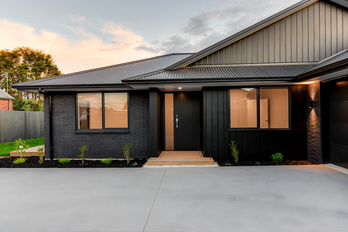 18 Tekapo Road, Baverstock, Hamilton - Carousel 2