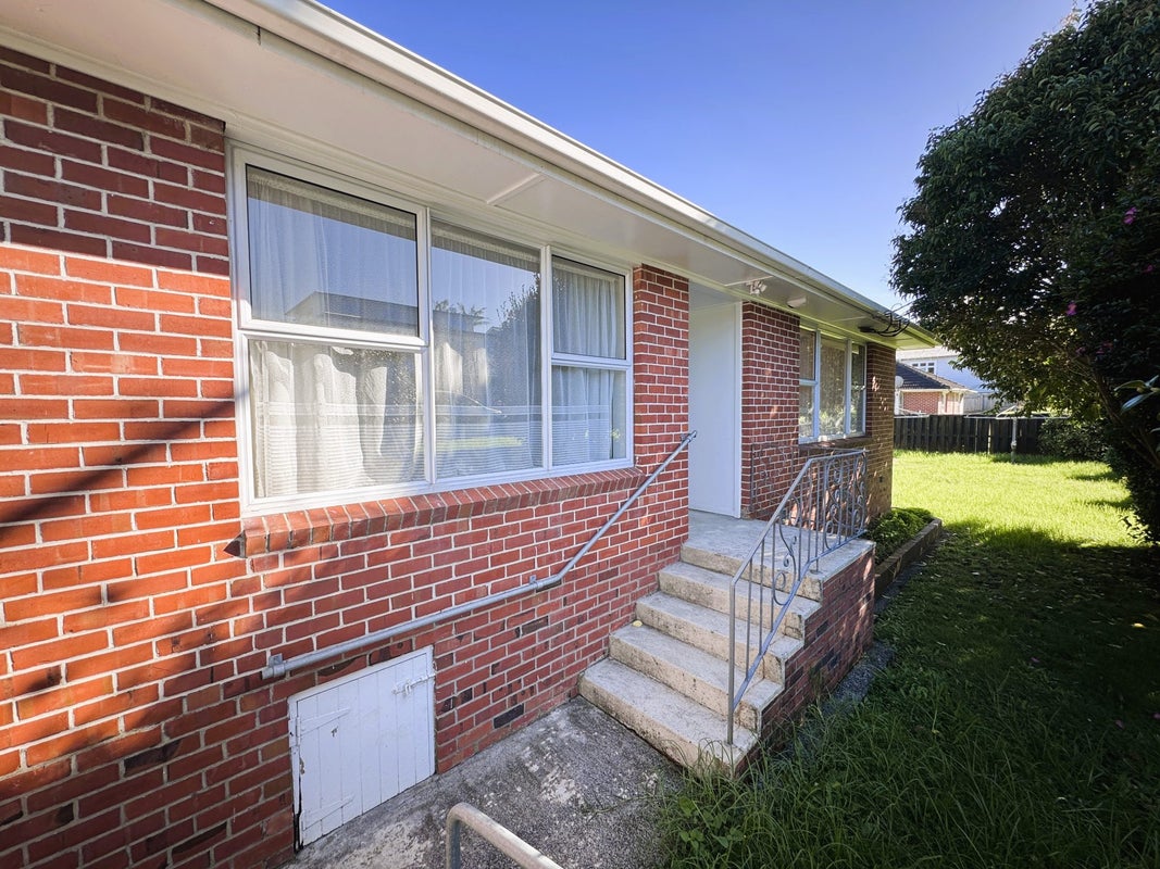 2/214 Main Highway, Ellerslie, Auckland - Carousel 1