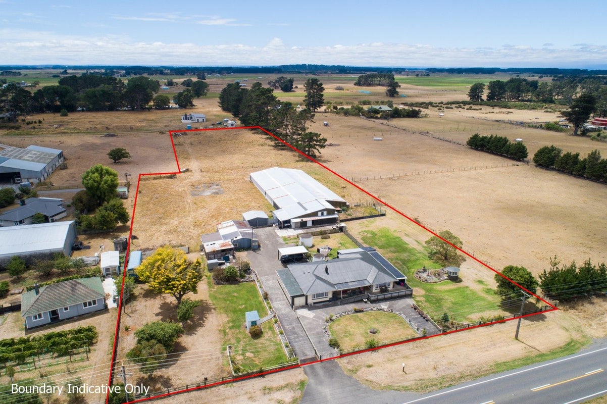 15 Rangiotu Road, Himatangi, Palmerston North - Carousel 1