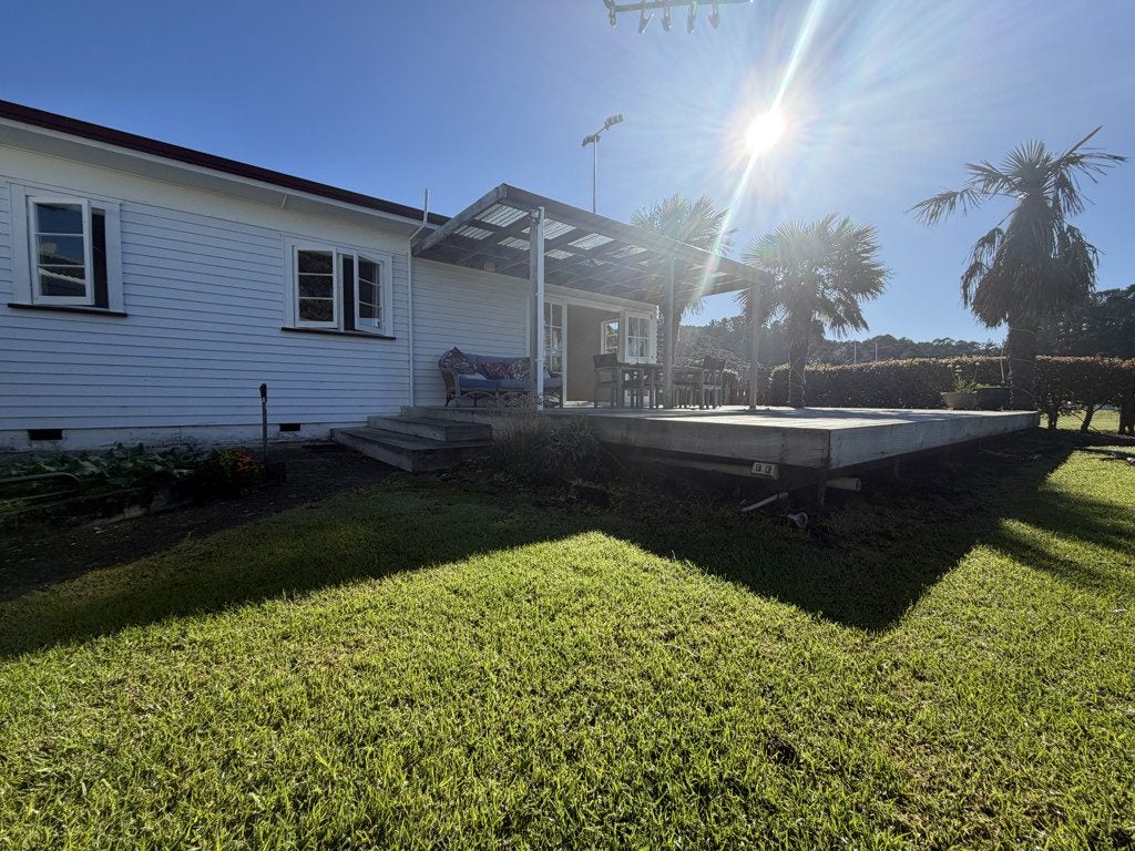 549 Leigh Road, Warkworth - Carousel 1