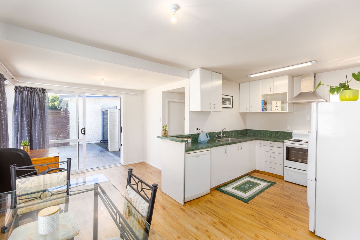 2/21 McBratneys Road, Dallington, Christchurch - Carousel 2