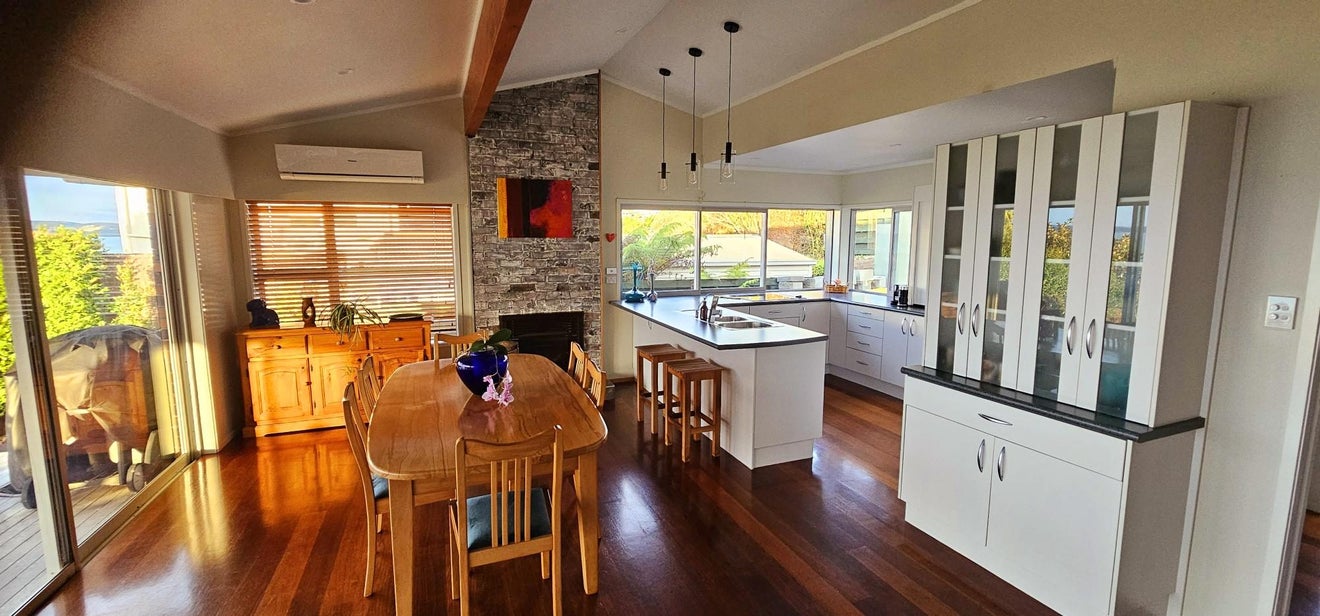 40 Craig Road, Maraetai, Auckland - Carousel 46