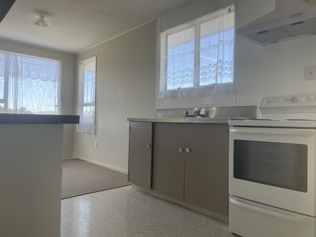 114 Chatham Road, Flaxmere, Hastings - Carousel 2