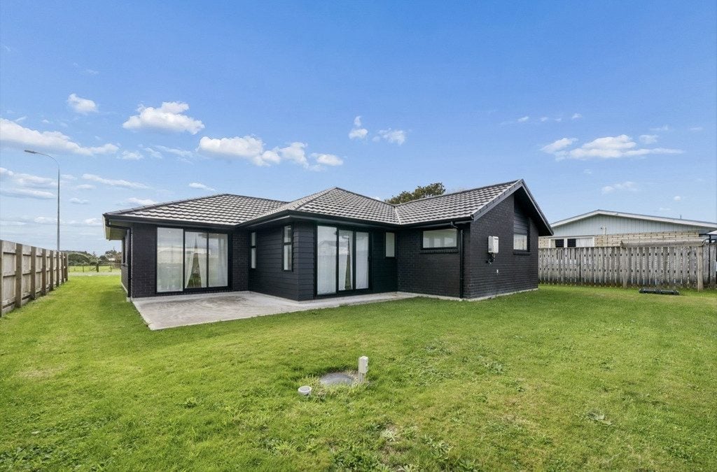 245 Rangiuru Road, Otaki - Carousel 13