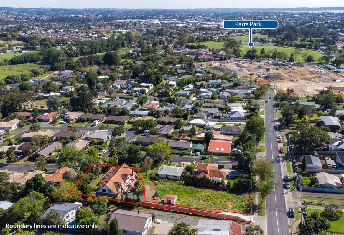 310 Glengarry Road, Glen Eden, Auckland - Carousel 14
