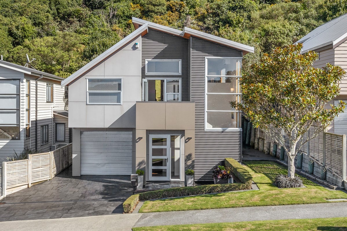 27 Waverton Terrace, Churton Park, Wellington - Carousel 20
