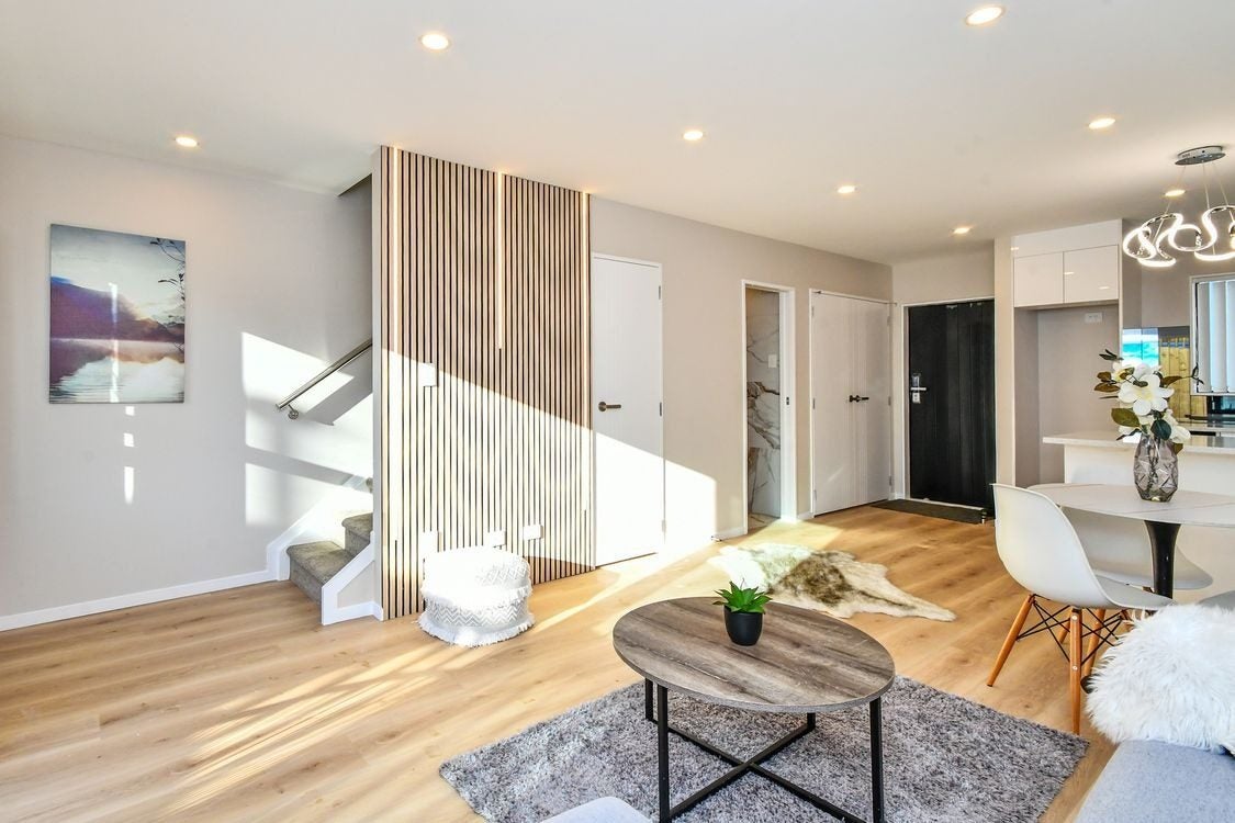 27 Landscape Road, Papatoetoe, Auckland - Carousel 1