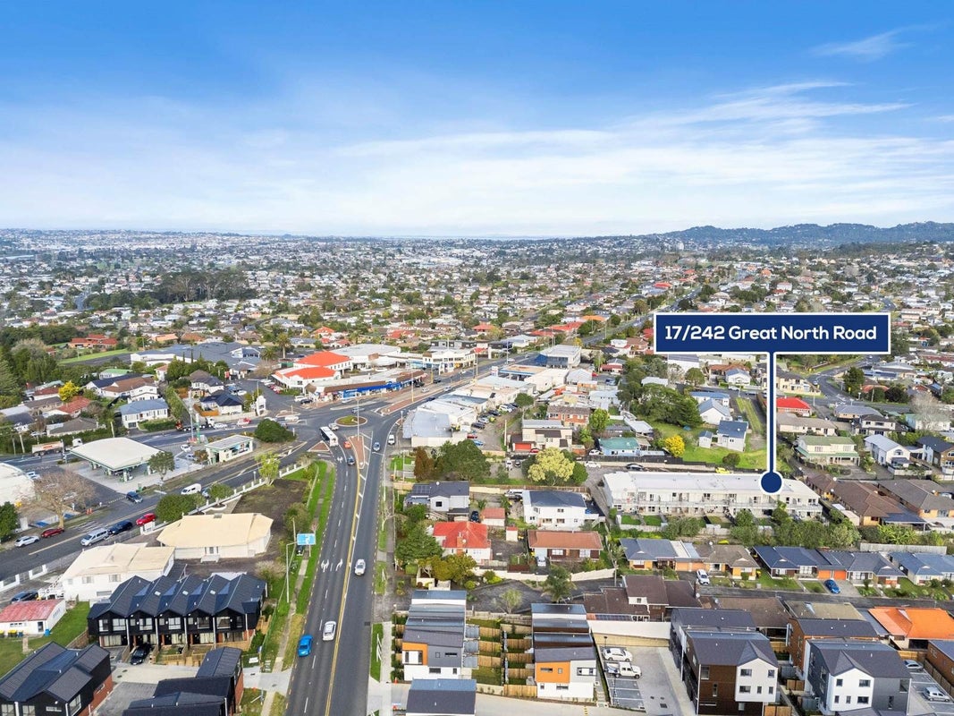 17/242 Great North Road, Henderson, Auckland - Carousel 18