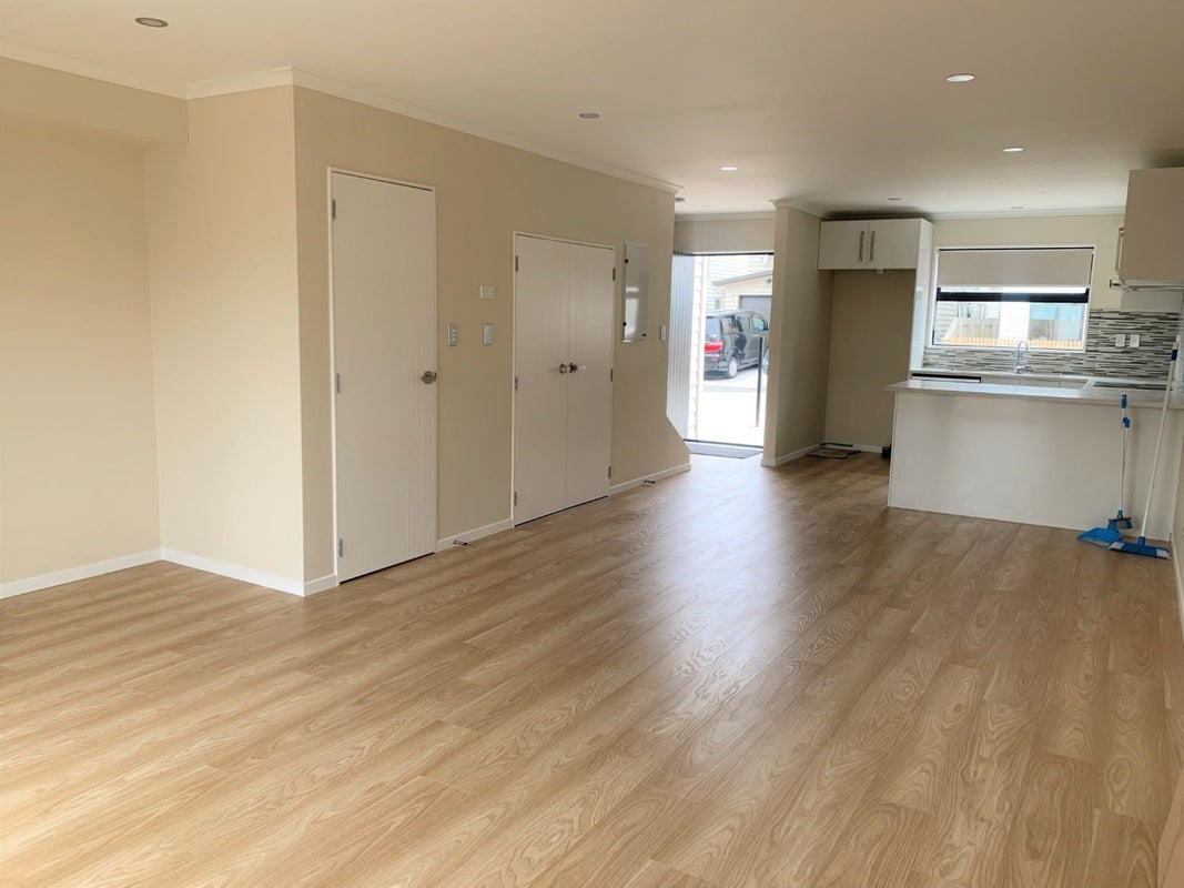 32 Paneika Lane, Otahuhu, Auckland - Carousel 8
