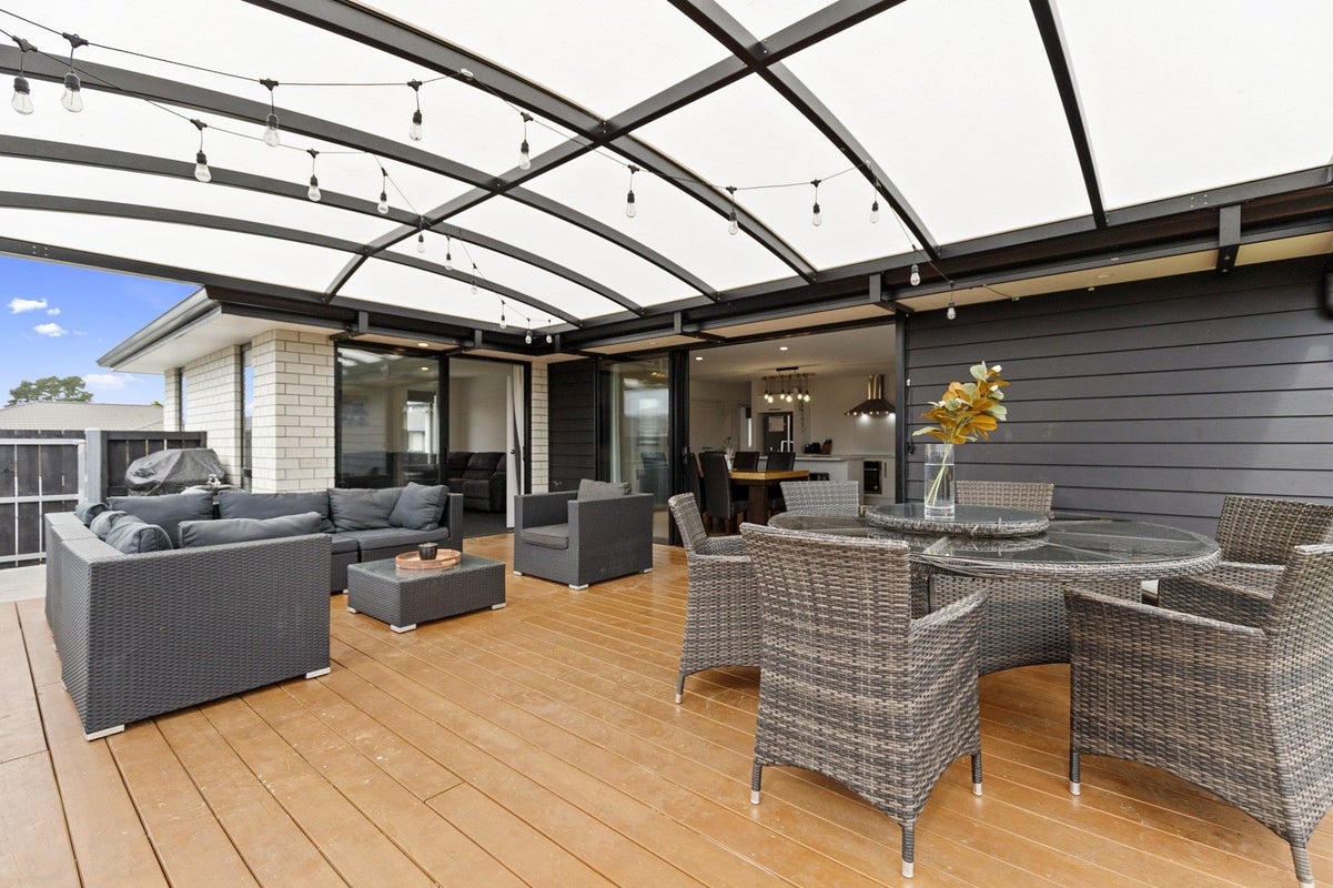 9 Matariki Terrace, Hamilton - Carousel 2
