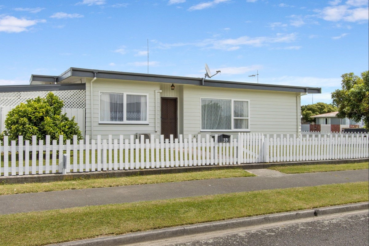 39 Arthur Hobson Avenue, Pirimai, Napier - Carousel 17