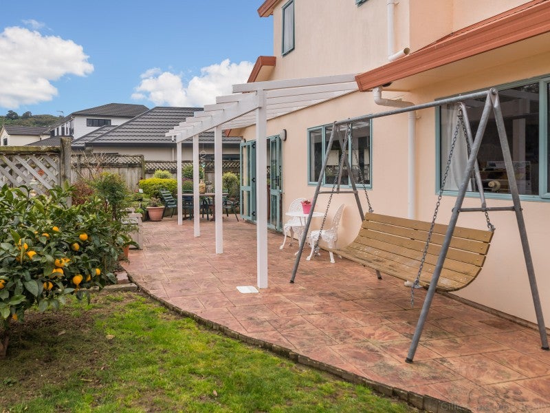 17 Clearwater Terrace, Brown Owl, Upper Hutt - Carousel 26