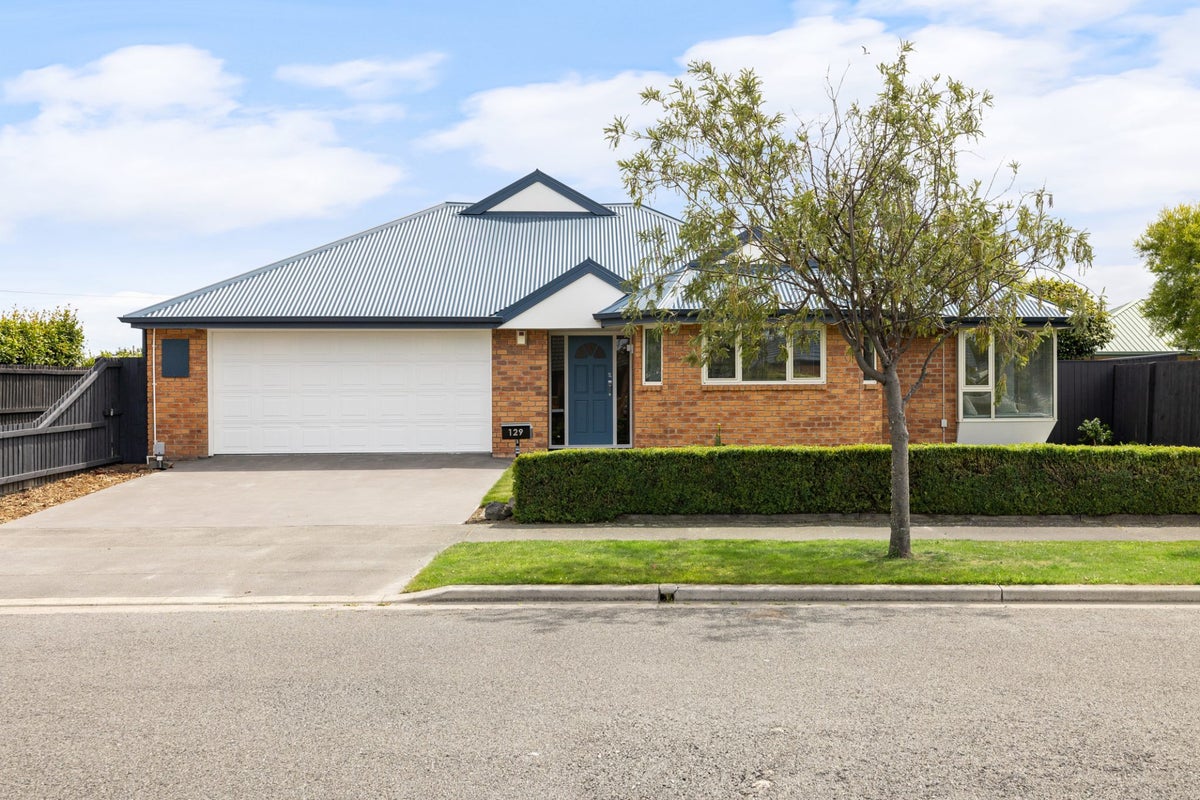 129 Kotuku Crescent, Woolston, Christchurch - Carousel 1